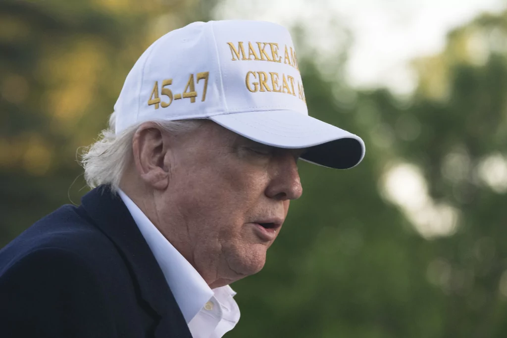 Schiff and Warren demand inquiry into Trump meme coin dinner